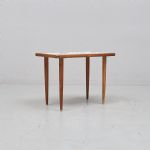 594613 Lamp table